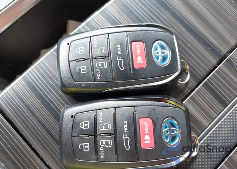 2021 Toyota Sienna Limited from USA, damaged, VIN 5TDZSKFC8MS007554